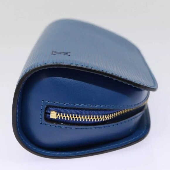 LOUIS VUITTON Epi Dauphine PM Pouch Blue - Picture 4 of 16